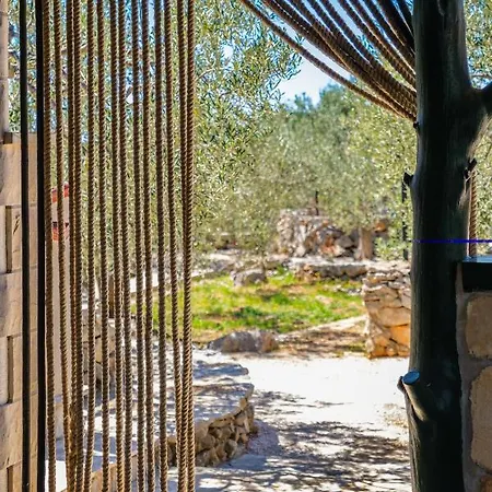 Holiday Maslinada Holiday home Milna (Brac)