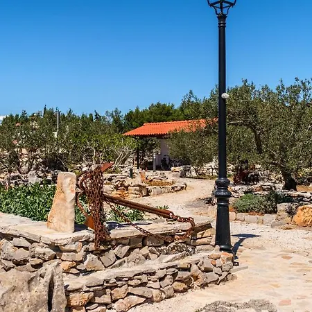 Holiday Maslinada * Milna (Brac)