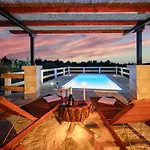 Tatil Evi Holliday 